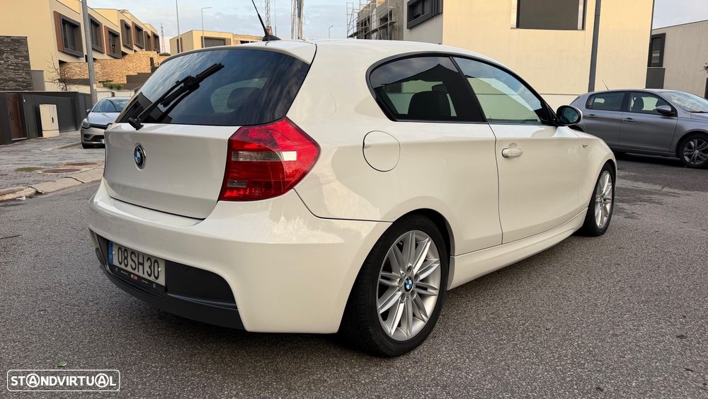 BMW 116 2009 photo 3