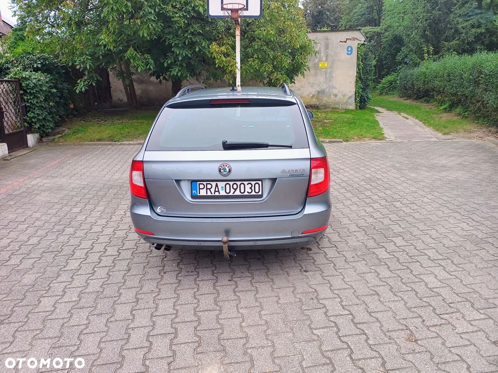 Skoda Superb 1.6 TDI Active Greenline - 4