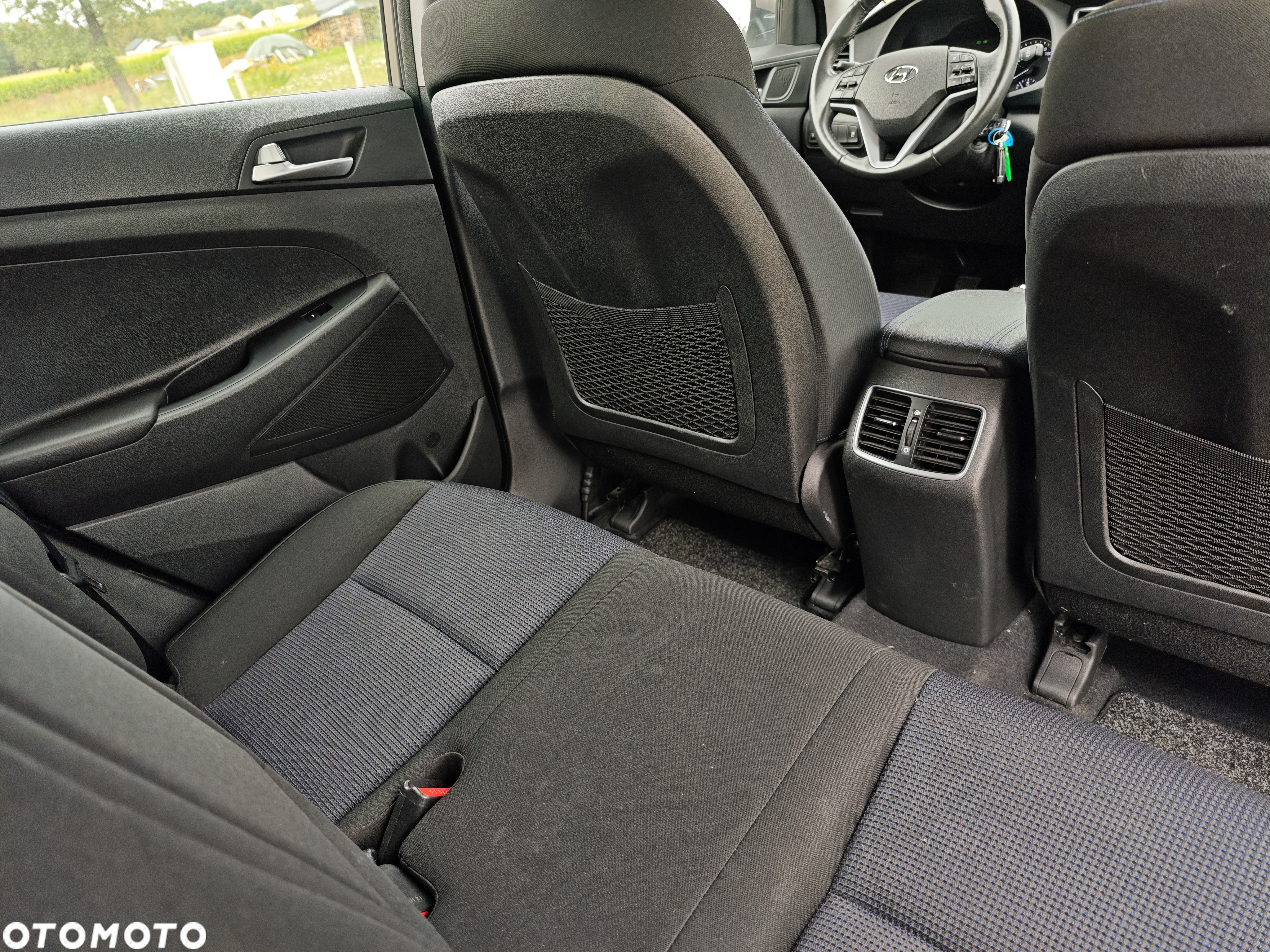 Hyundai Tucson blue 1.7 CRDi 2WD Style - 17
