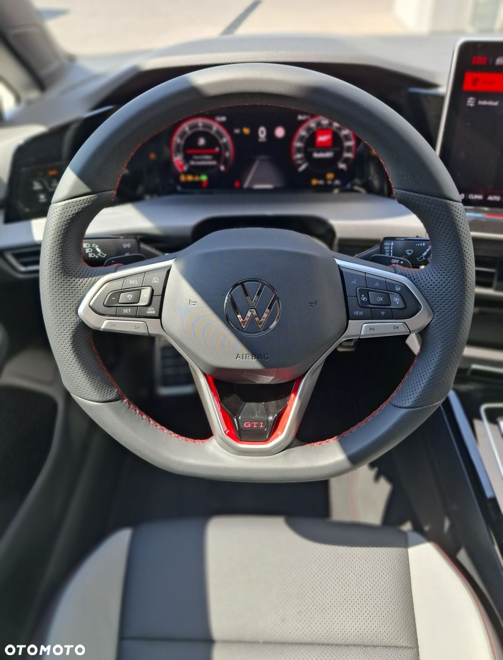 Volkswagen Golf - 17
