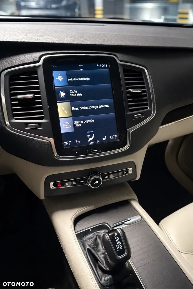 Volvo XC 90 T5 AWD Momentum Pro 7os - 6