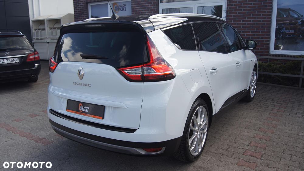 Renault Grand Scenic - 9