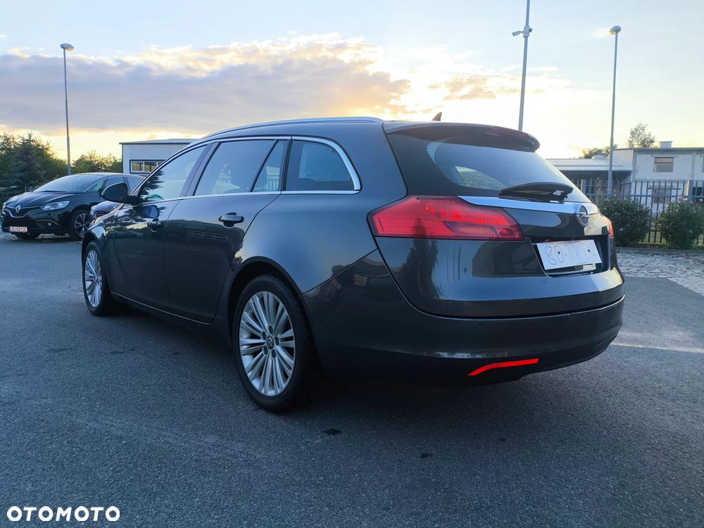 Opel Insignia - 19