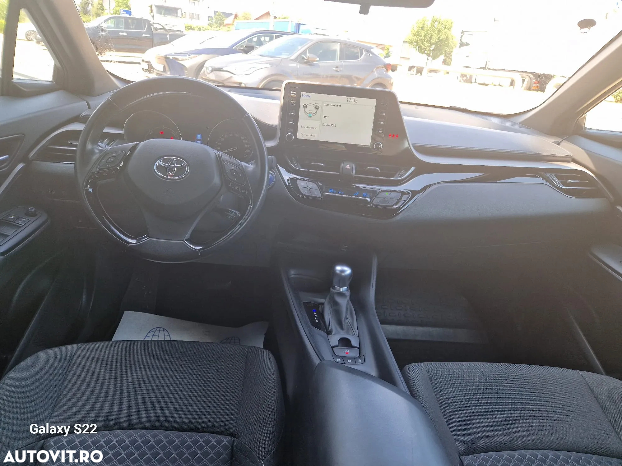 Toyota C-HR 1.8 HSD 4x2 CVT C-enter - 10
