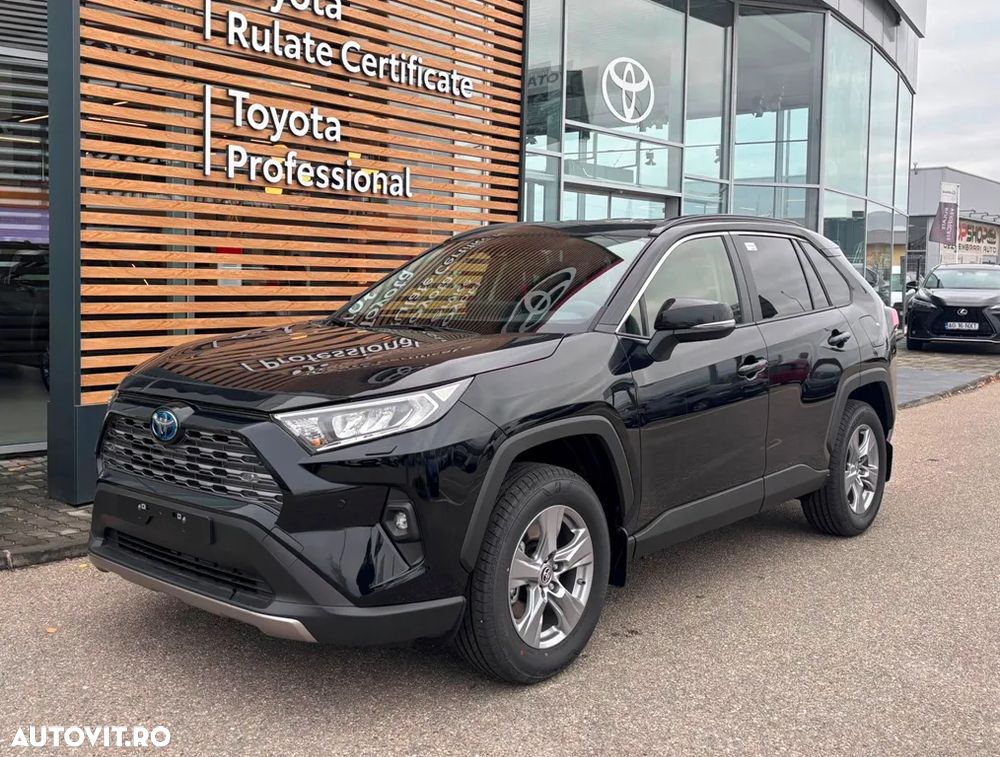 Toyota RAV4 - 1