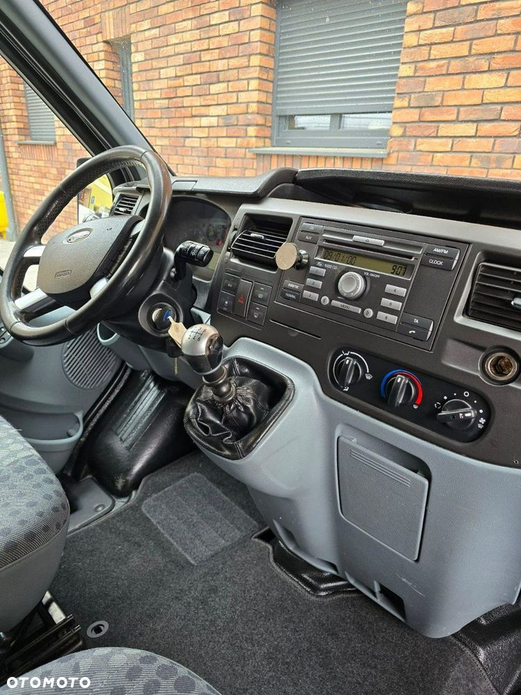 Ford Transit - 5