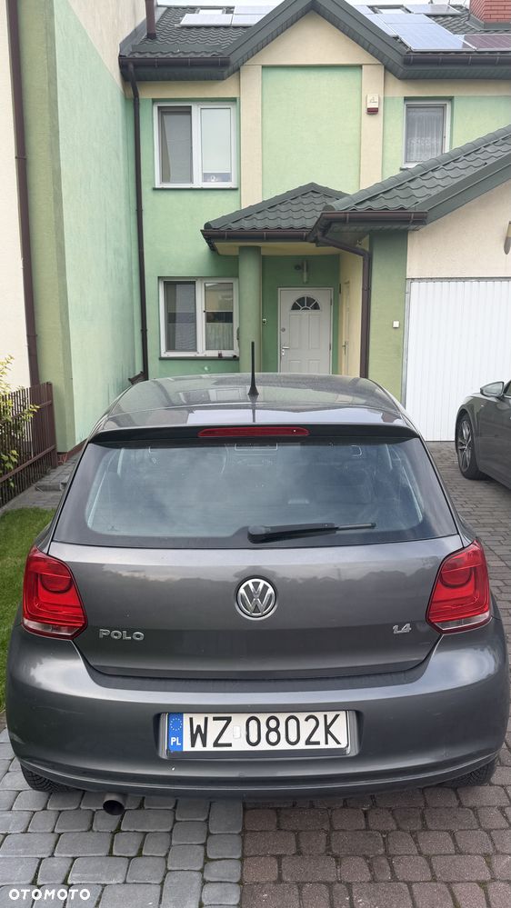 Volkswagen Polo 1.4 16V Trendline - 2