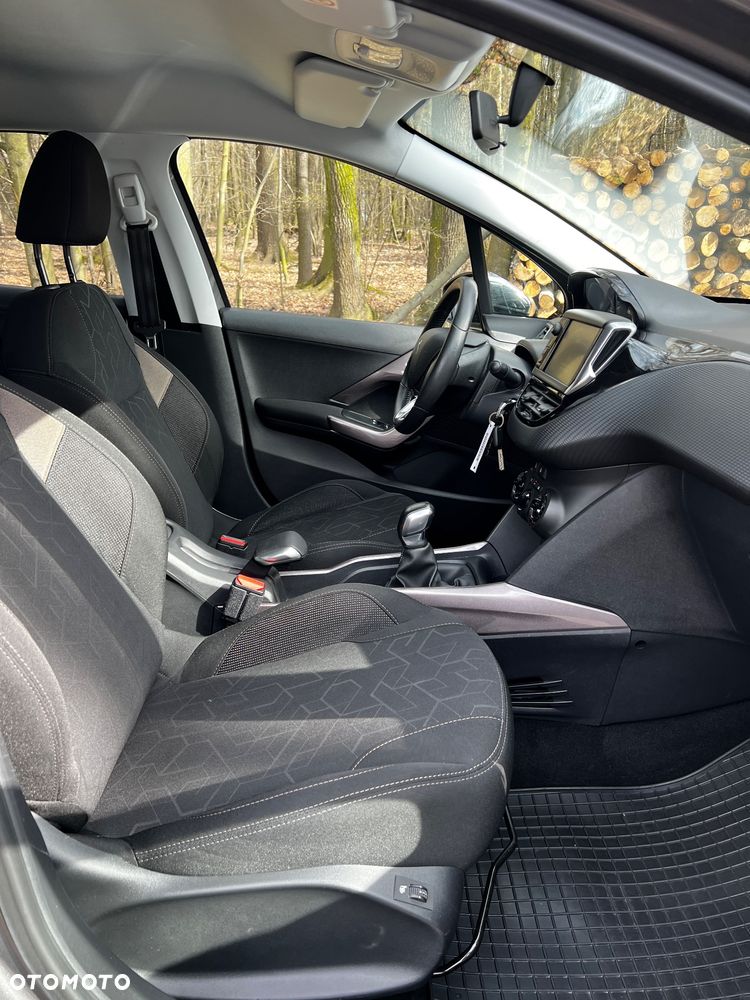 Peugeot 2008 1.2 VTi Allure - 7