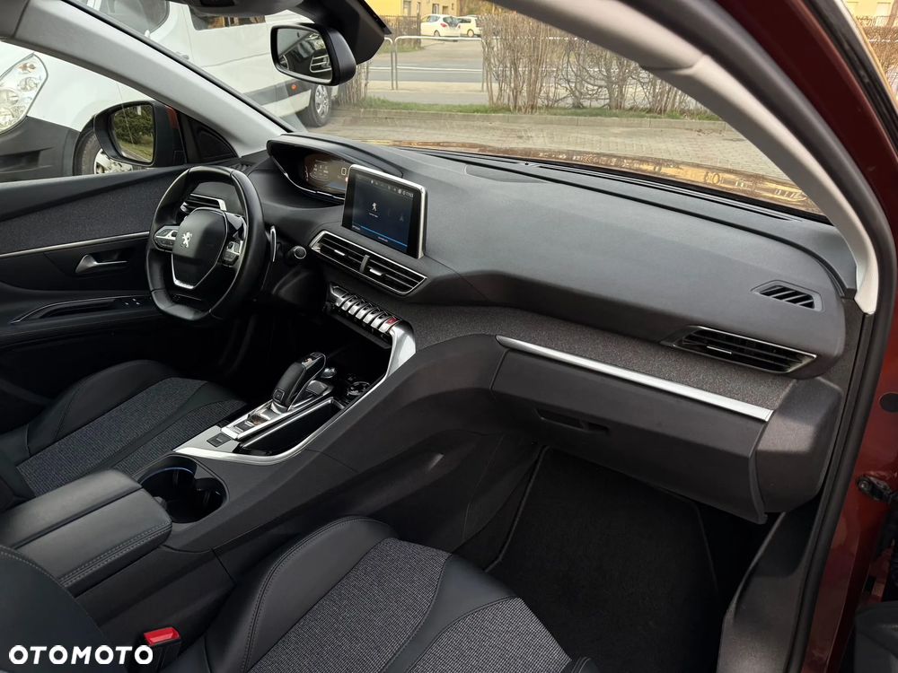 Peugeot 3008 BlueHDi 130 Stop & Start EAT8 Allure - 7