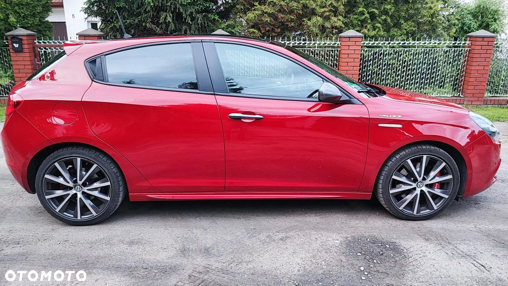 Alfa Romeo Giulietta 1750 TBi Veloce TCT - 4