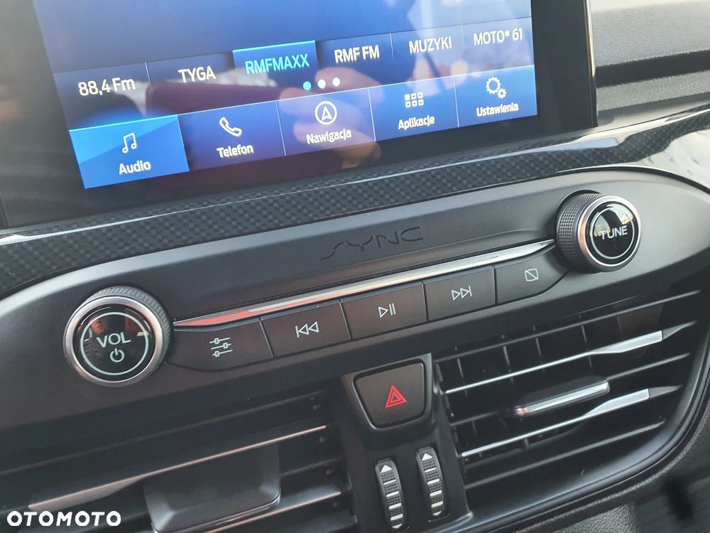 Ford Focus 1.5 EcoBlue STart-Stopp-System ST-LINE X - 18