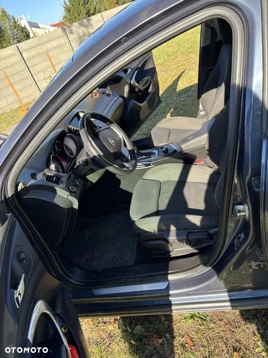 Opel Insignia 2.0 CDTI - 3