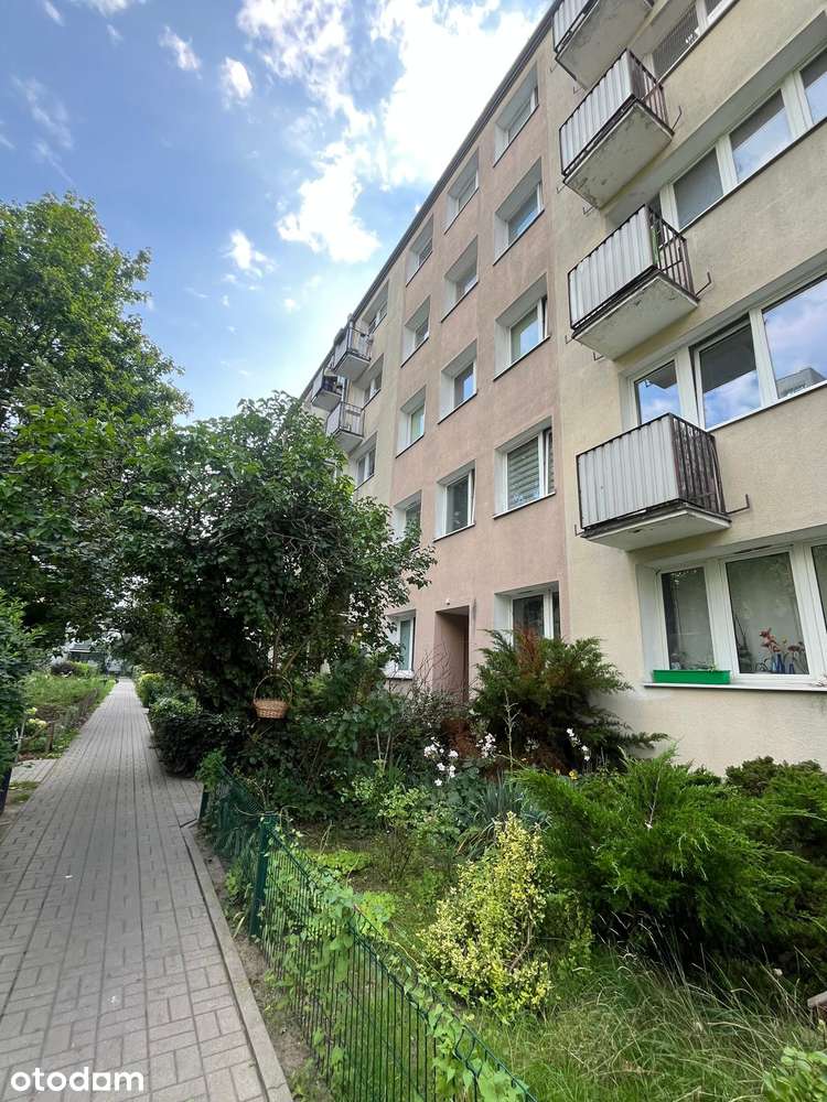 2 pokojowe mieszkanie przy stacji metra Wierzbno