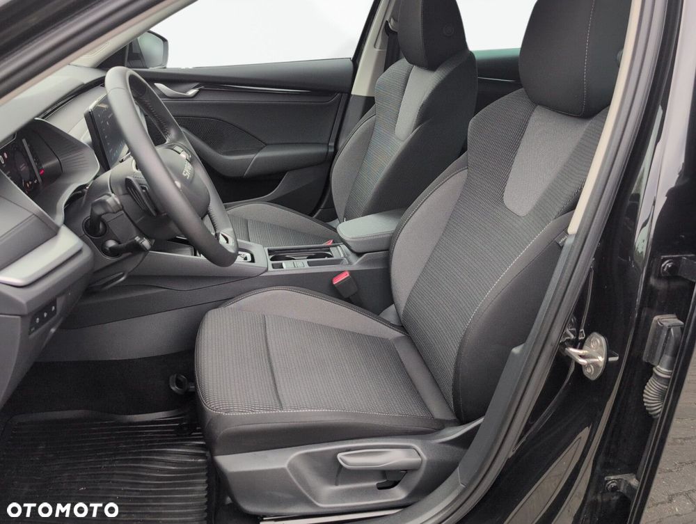 Skoda Octavia 1.5 TSI mHEV Selection DSG - 17