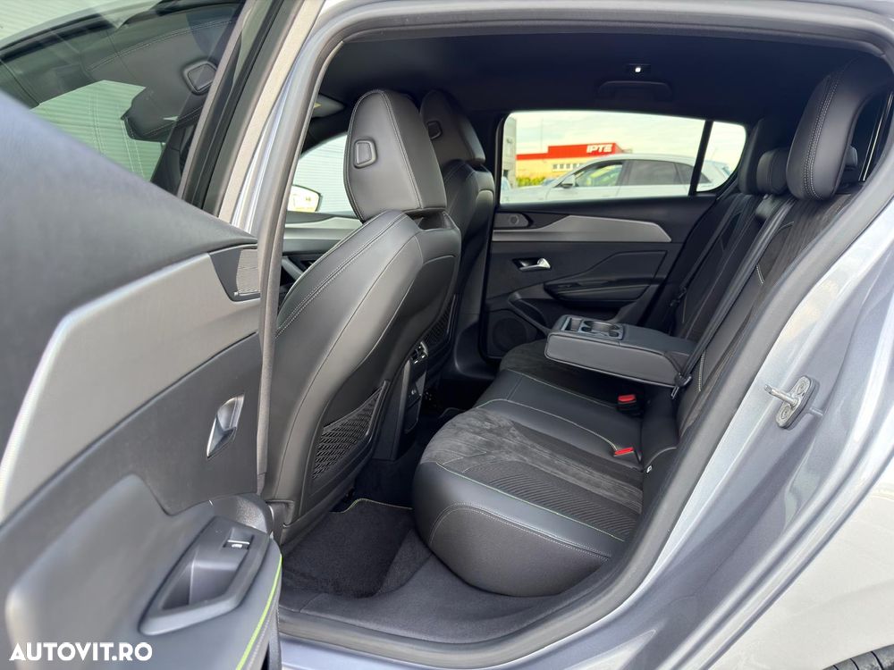 Peugeot 308 PureTech 130 GPF EAT8 Stop & Start GT - 12