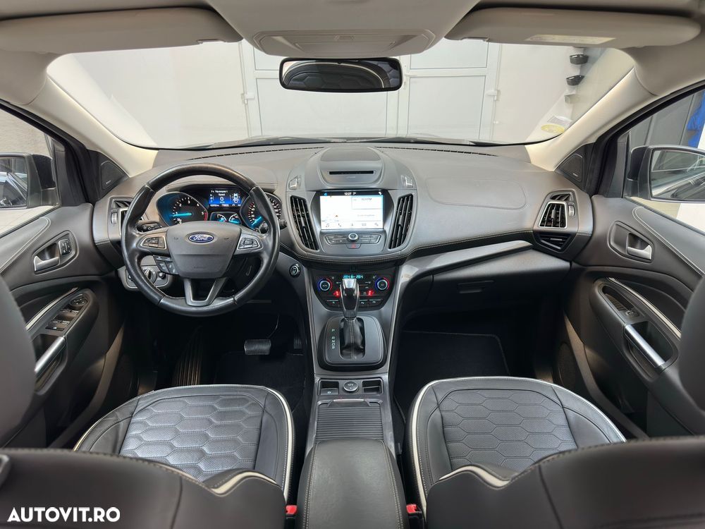 Ford Kuga 2.0 TDCi 4x4 Aut. Vignale - 6