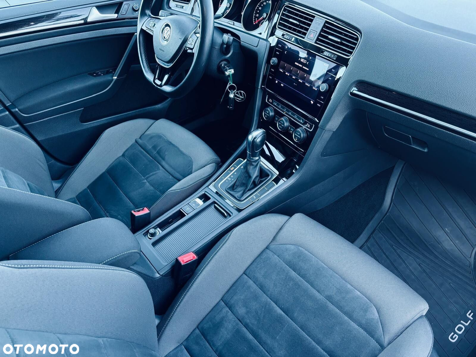 Volkswagen Golf VII 1.5 TSI BMT Evo Highline DSG - 16