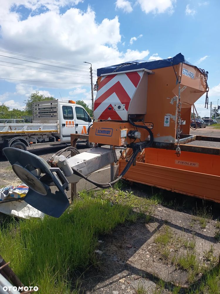 Ausa W350H - 12