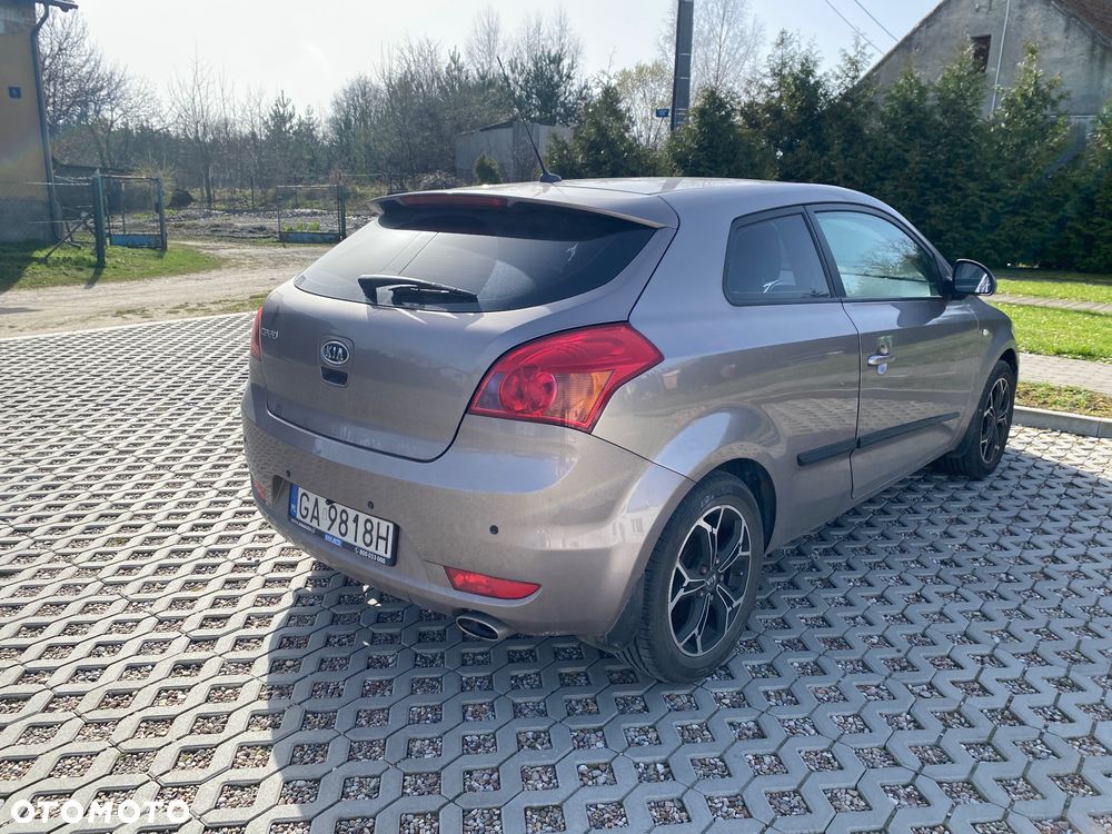 Kia ProCeed - 5