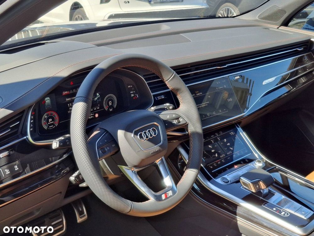 Audi Q7 - 30