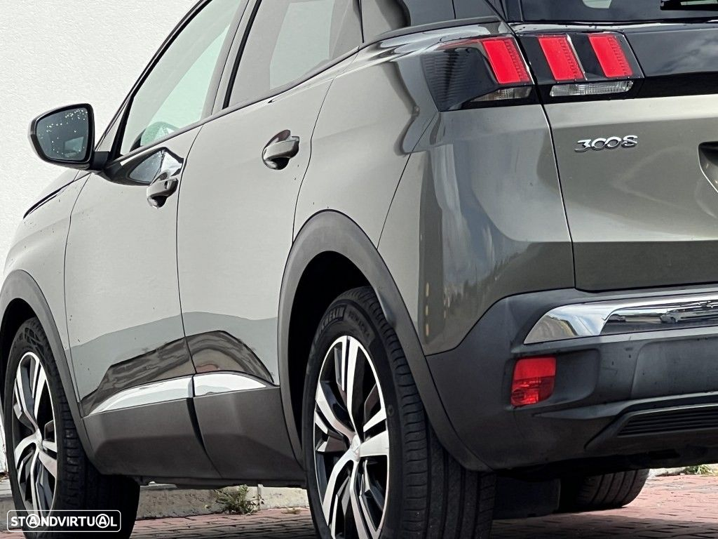 Peugeot 3008 1.5 BlueHDi Allure Baixo Consumo - 34