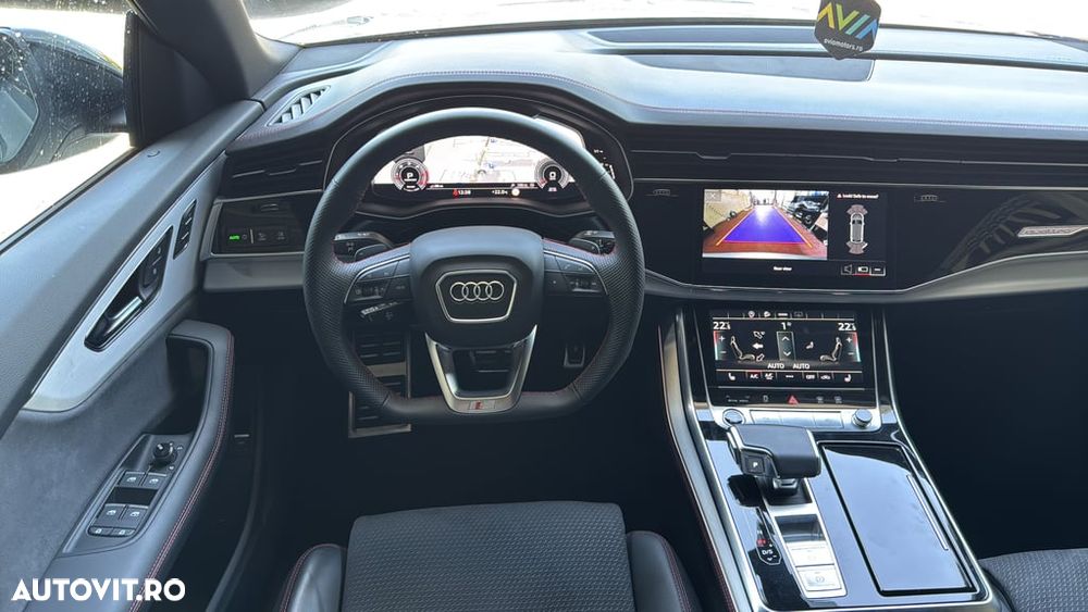 Audi Q8 - 7