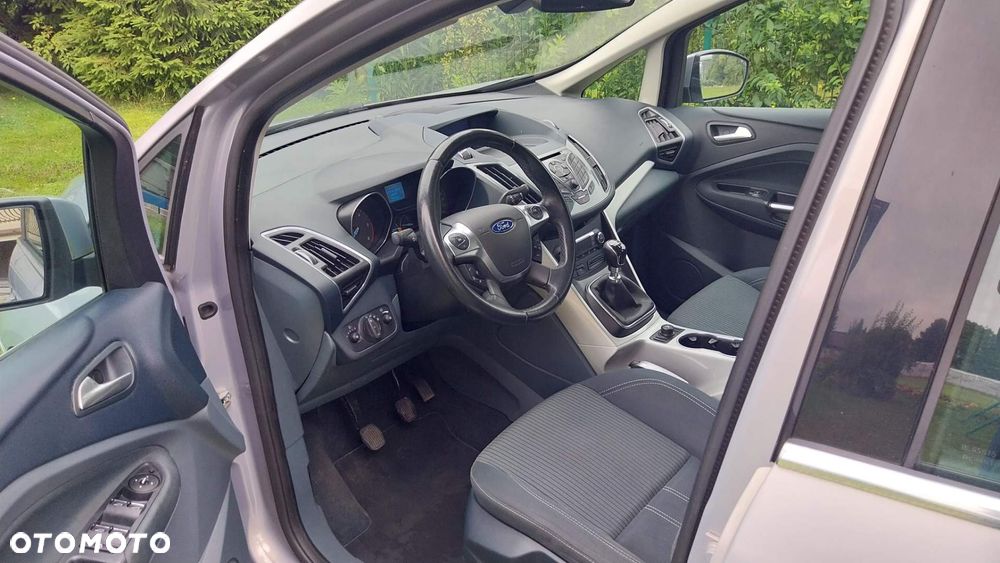 Ford C-MAX - 12