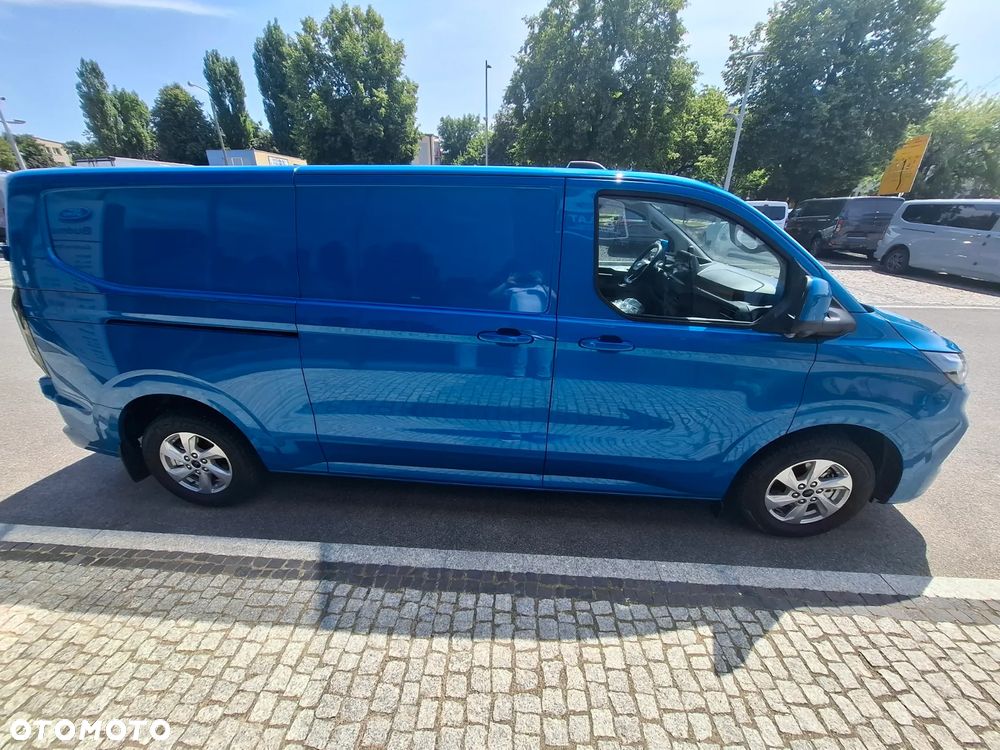 Ford Transit Custom VAN Limited AWD - 5
