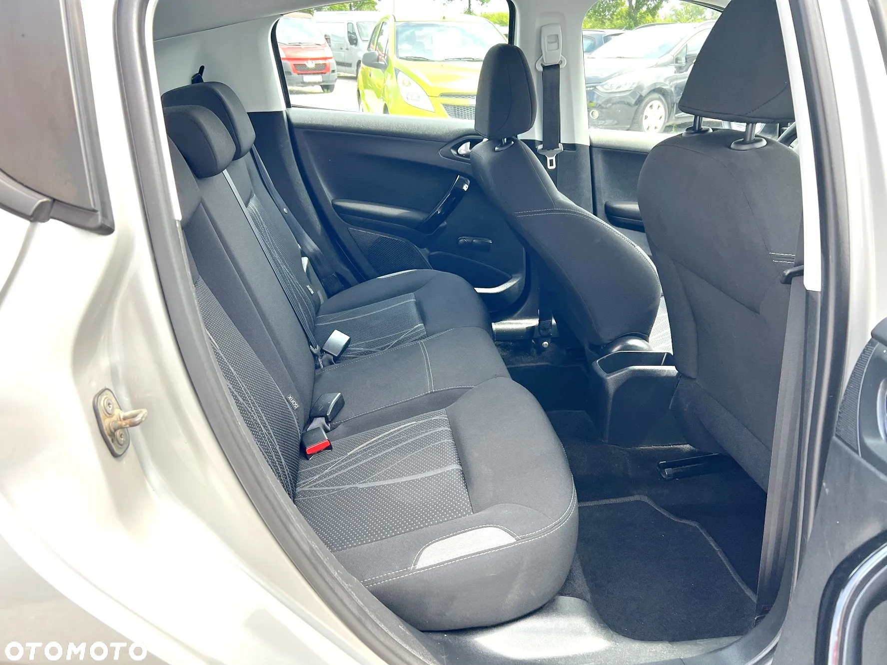 Peugeot 208 1.4 HDi Access - 15