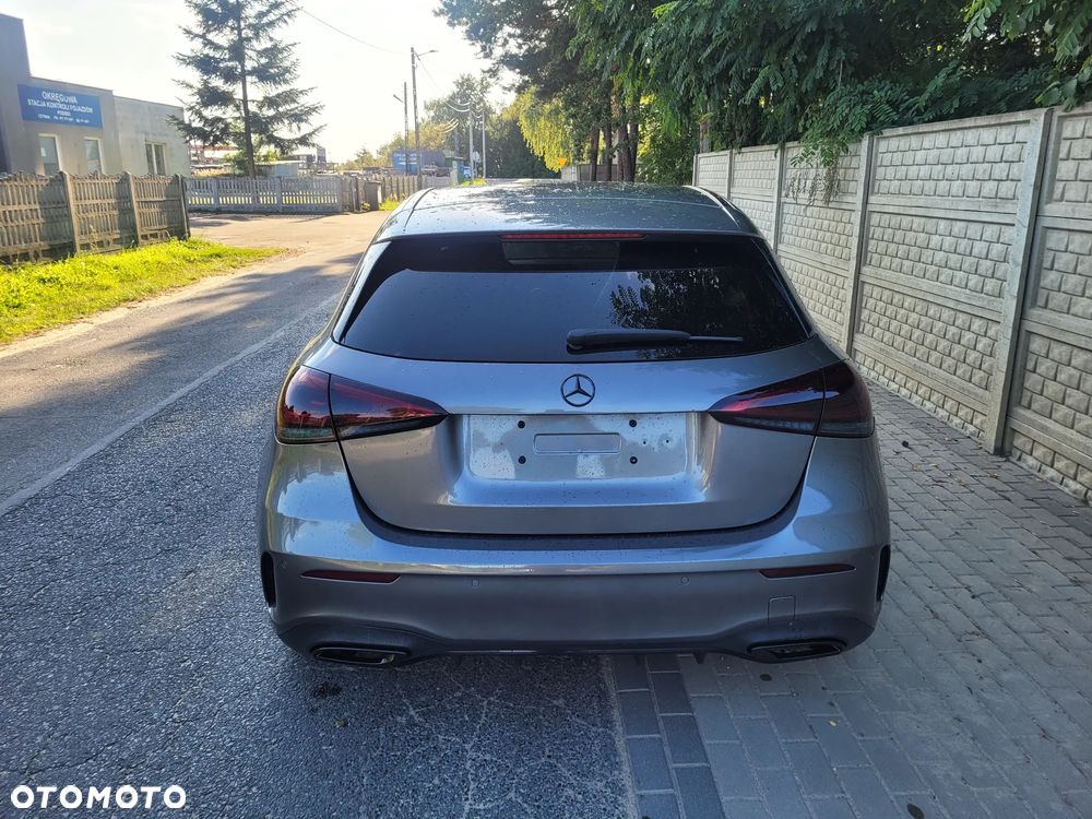 Mercedes-Benz Klasa A 180 7G-DCT AMG Line - 11