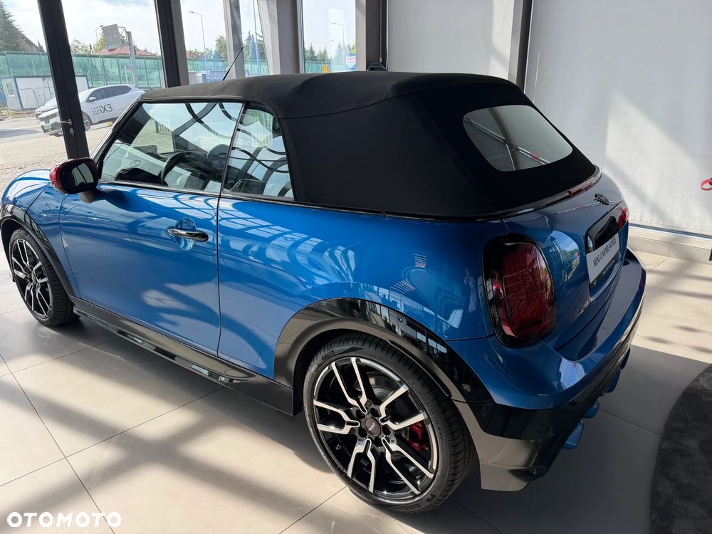 MINI John Cooper Works - 17