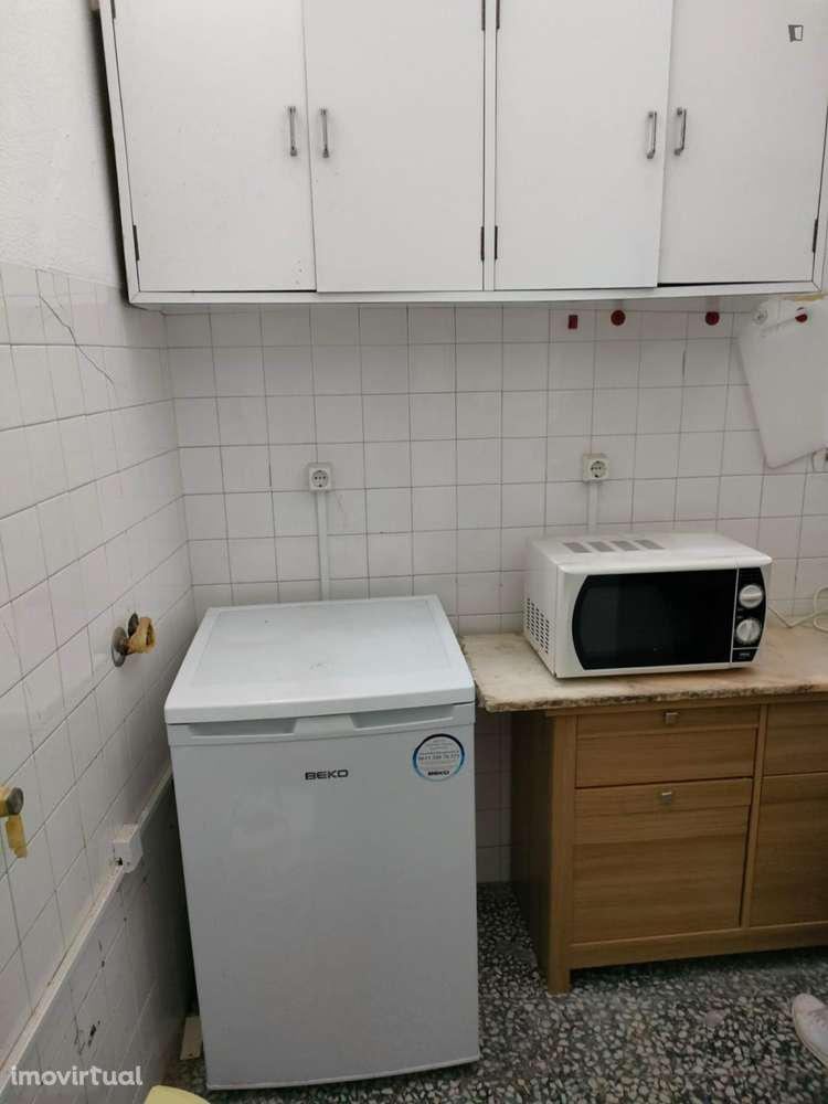 Quarto - localizado em Viana do castelo - Grande imagem: 3/6