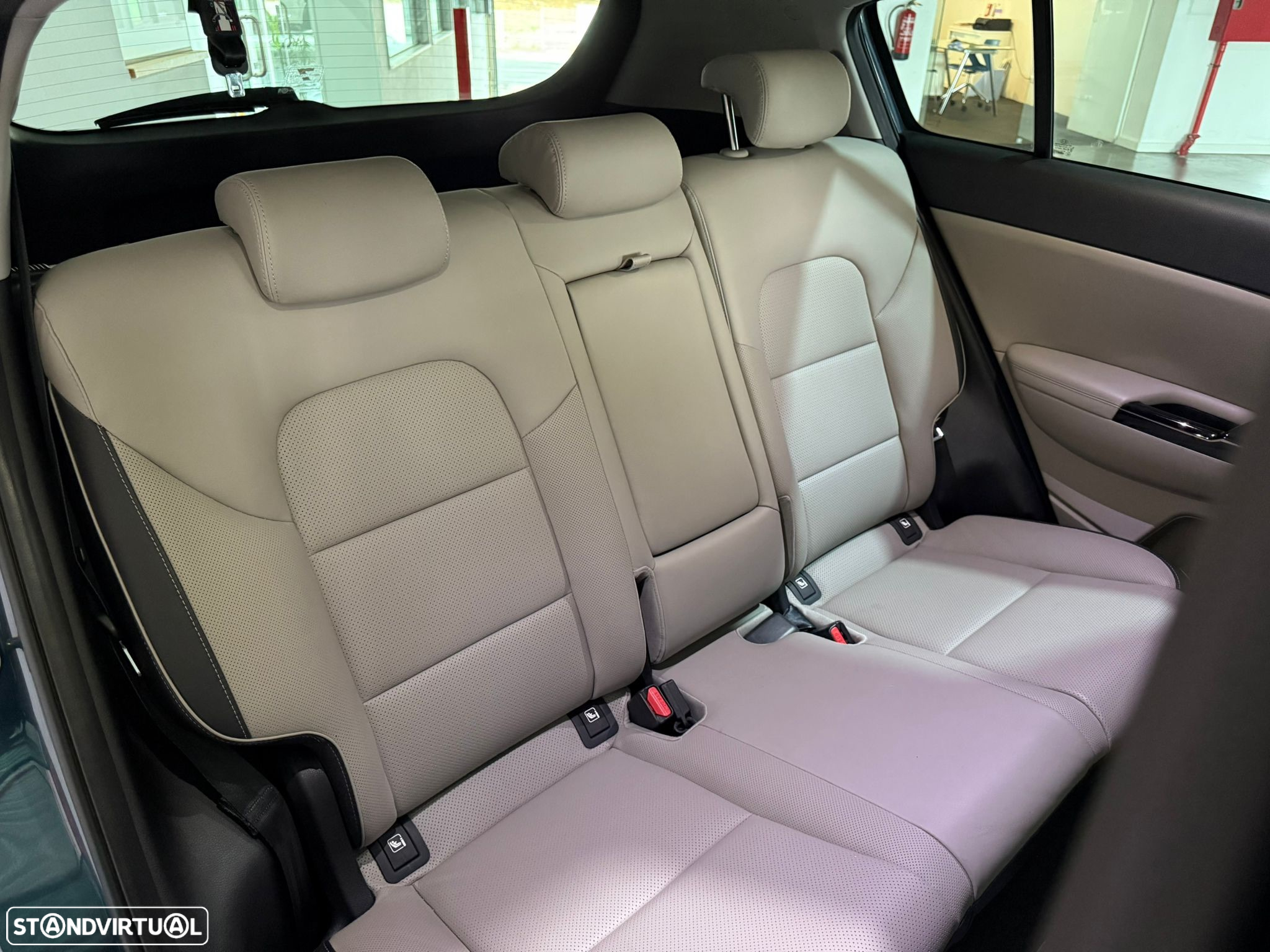 Kia Sportage 1.6 CRDI ISG TX - 4