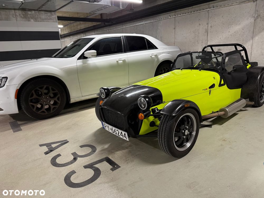 Caterham Seven - 36