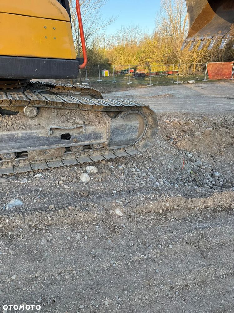 Volvo EC220ENL - 16