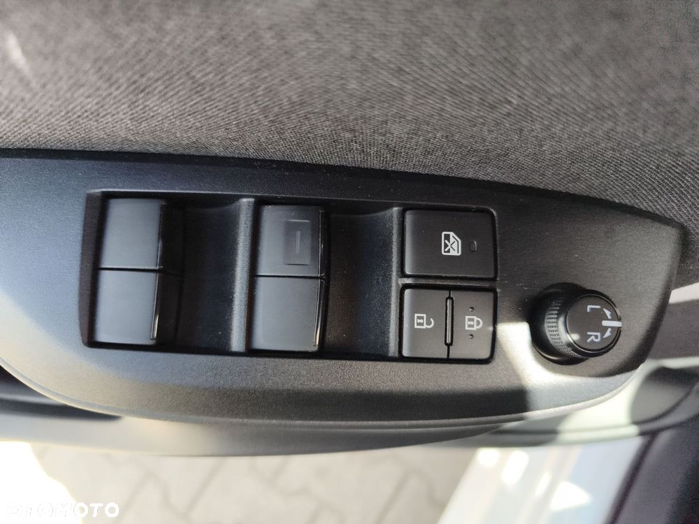 Toyota Yaris 1.5 Comfort - 19
