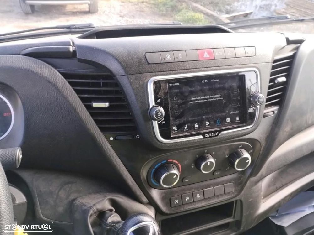 Iveco Daily 2.3 12m3 c/IVA - 3