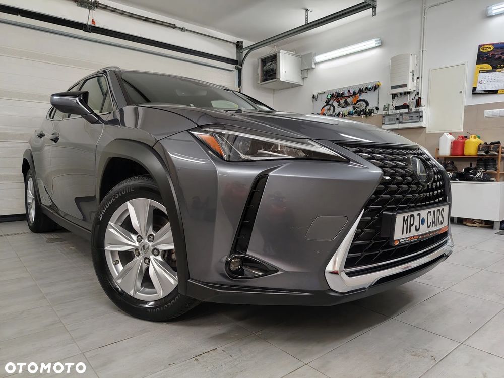 Lexus UX 250h Elegance 2WD - 2