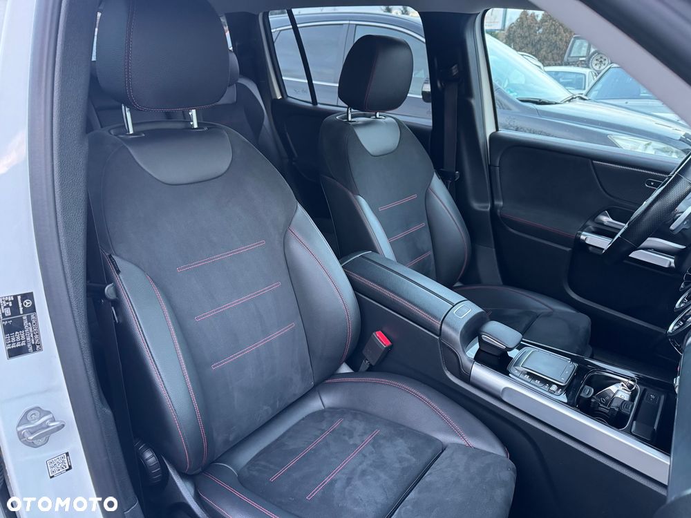 Mercedes-Benz GLB 200 d 8G-DCT AMG Line - 15