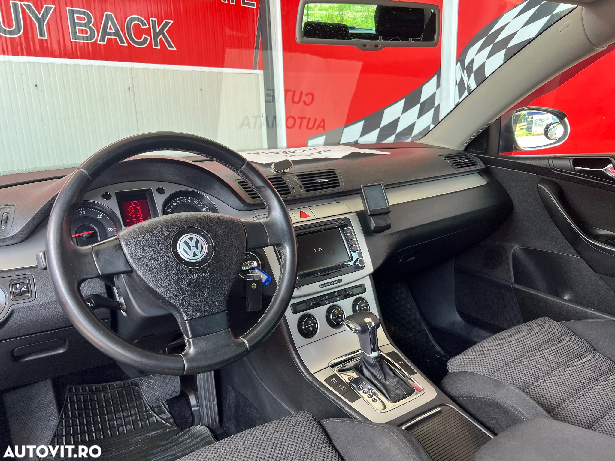 Volkswagen Passat Variant 2.0 TDI Highline Aut - 6