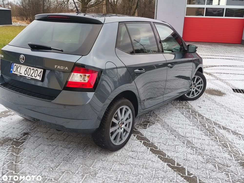 Skoda Fabia 1.2 TSI DSG Edition - 24