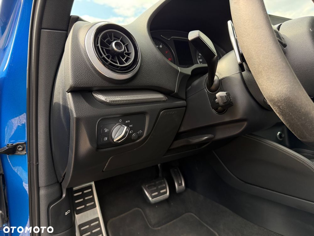 Audi RS3 Limousine TFSI quattro S tronic - 17