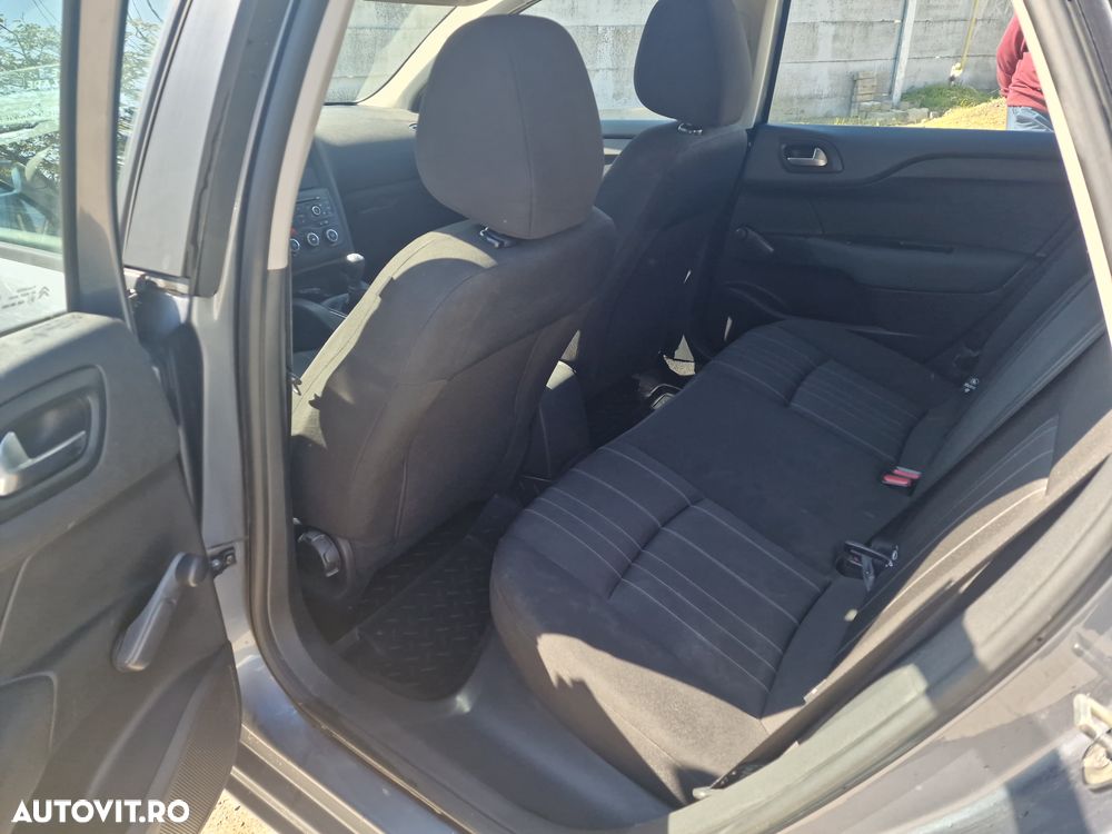 Citroën C4 1.6 e-HDi FAP Exclusive - 10
