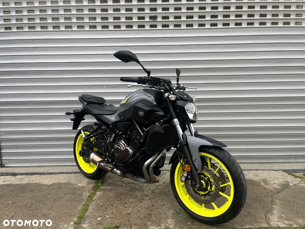 Yamaha MT - 25