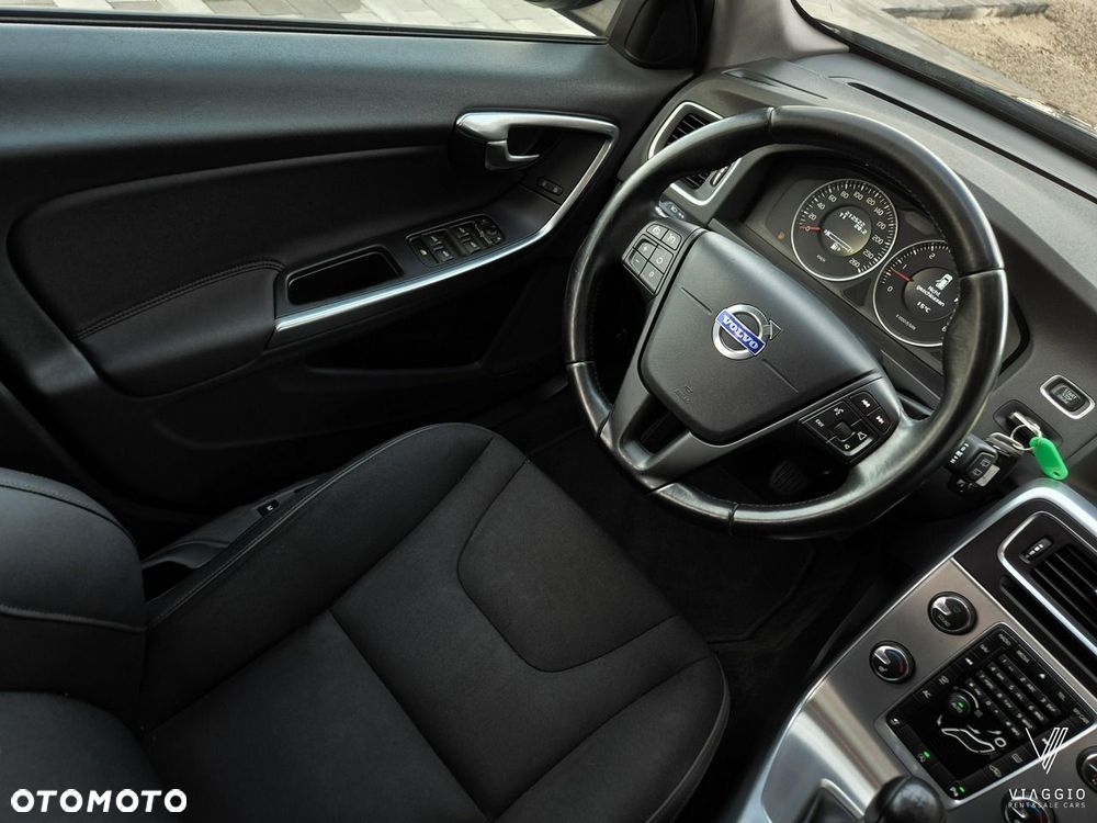 Volvo V60 - 19