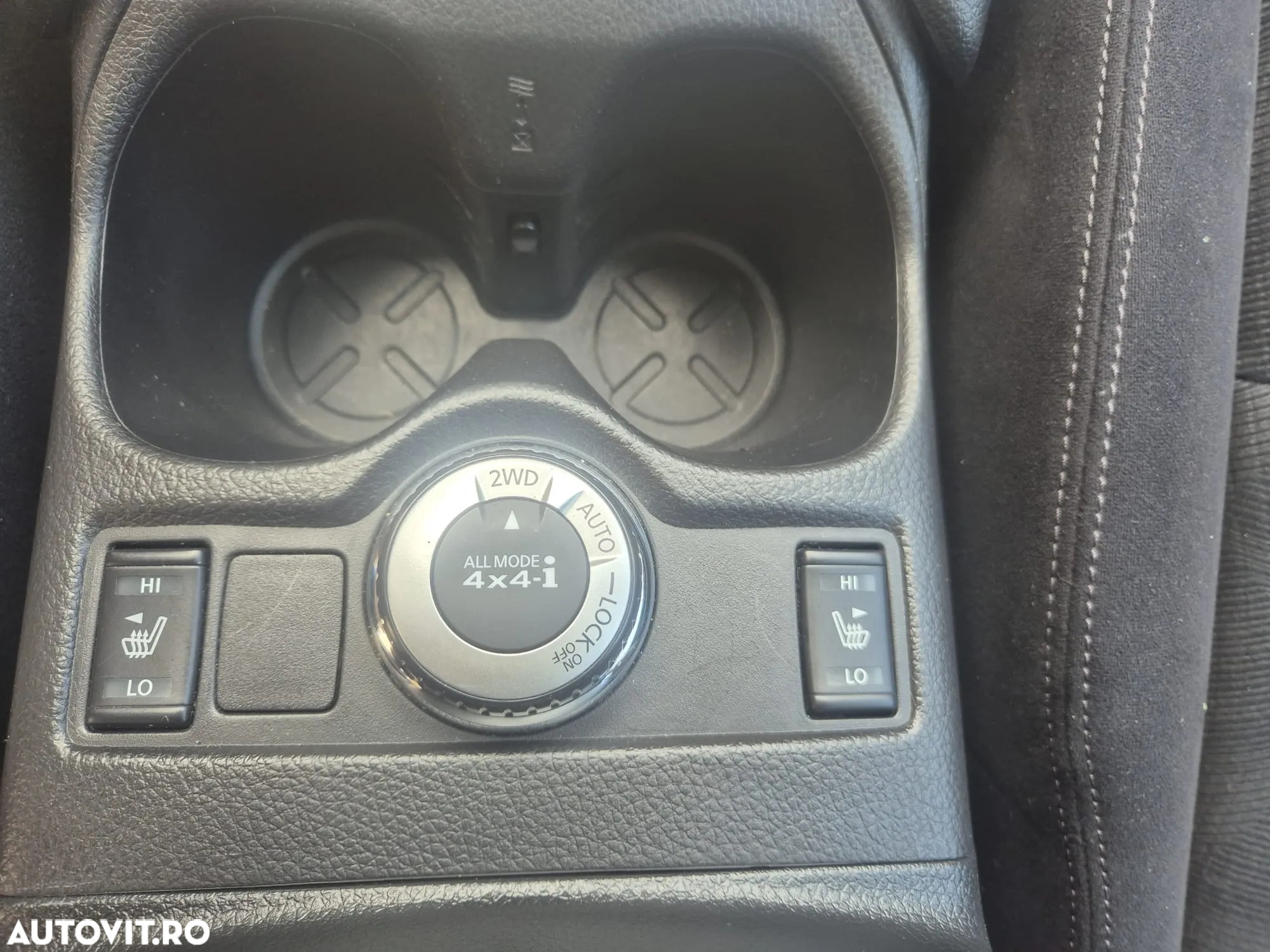 Nissan X-Trail 2.0 dCi ALL-MODE 4x4i Xtronic N-Connecta - 20