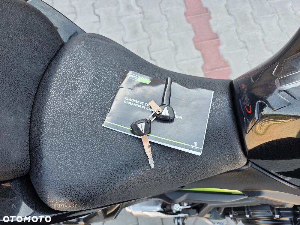 Kawasaki Z 650 - 10