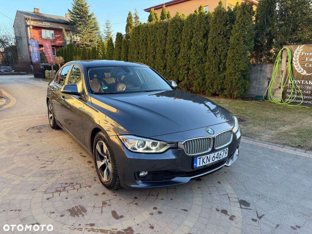 BMW Seria 3 320d Efficient Dynamics Edition - 2