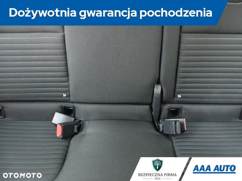 Renault Clio - 12