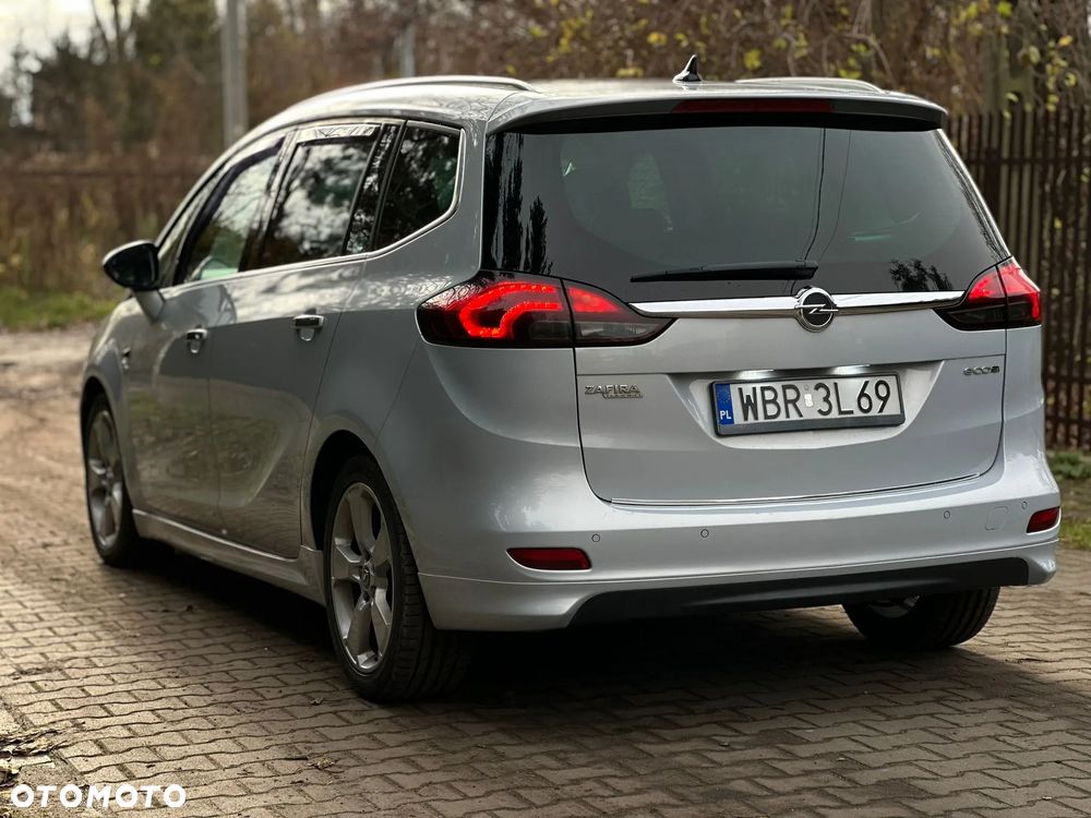 Opel Zafira 2.0 CDTI Cosmo EcoFLEX S&S - 3